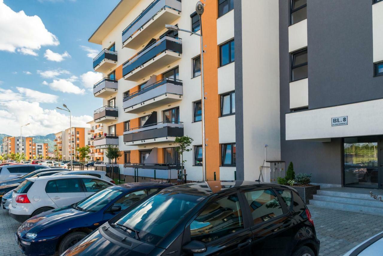 Friendly Rentals Braşov Esterno foto